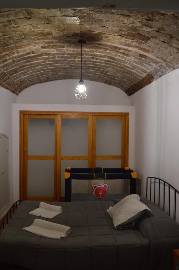 Evora Romana Alojamentos T1 Templo Diana Exteriör bild
